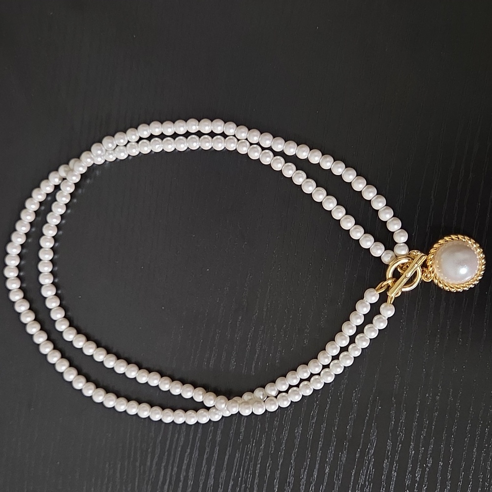 Talbots Double Strand Glass Pearl Necklace 19.5in Gold Tone Elegant